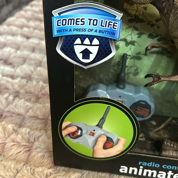 The Black Series Animated RC T Rex - Picture 3 of 4